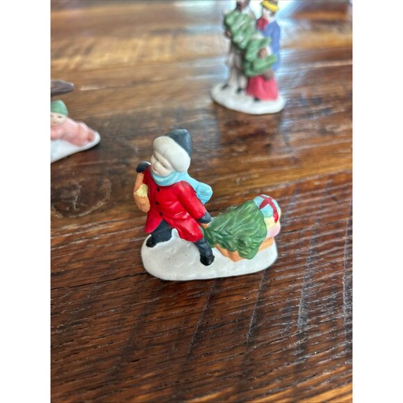 Set Of 6 Vintage Christmas Village Figurines Carolers Snowman Kids Holiday Decor - Picture 3 of 14